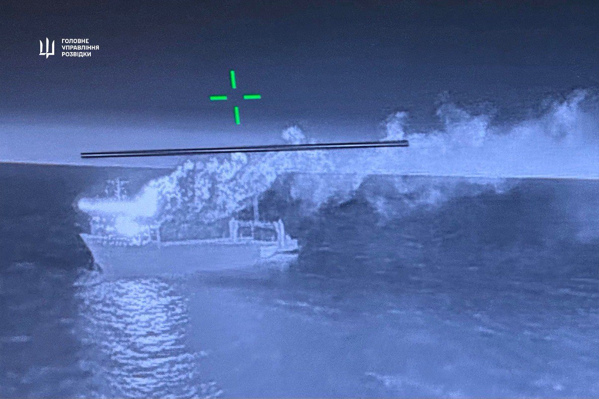 ГУР провело дерзкую операцию в ночь на 14 марта: какие суда РФ уничтожены (фото)